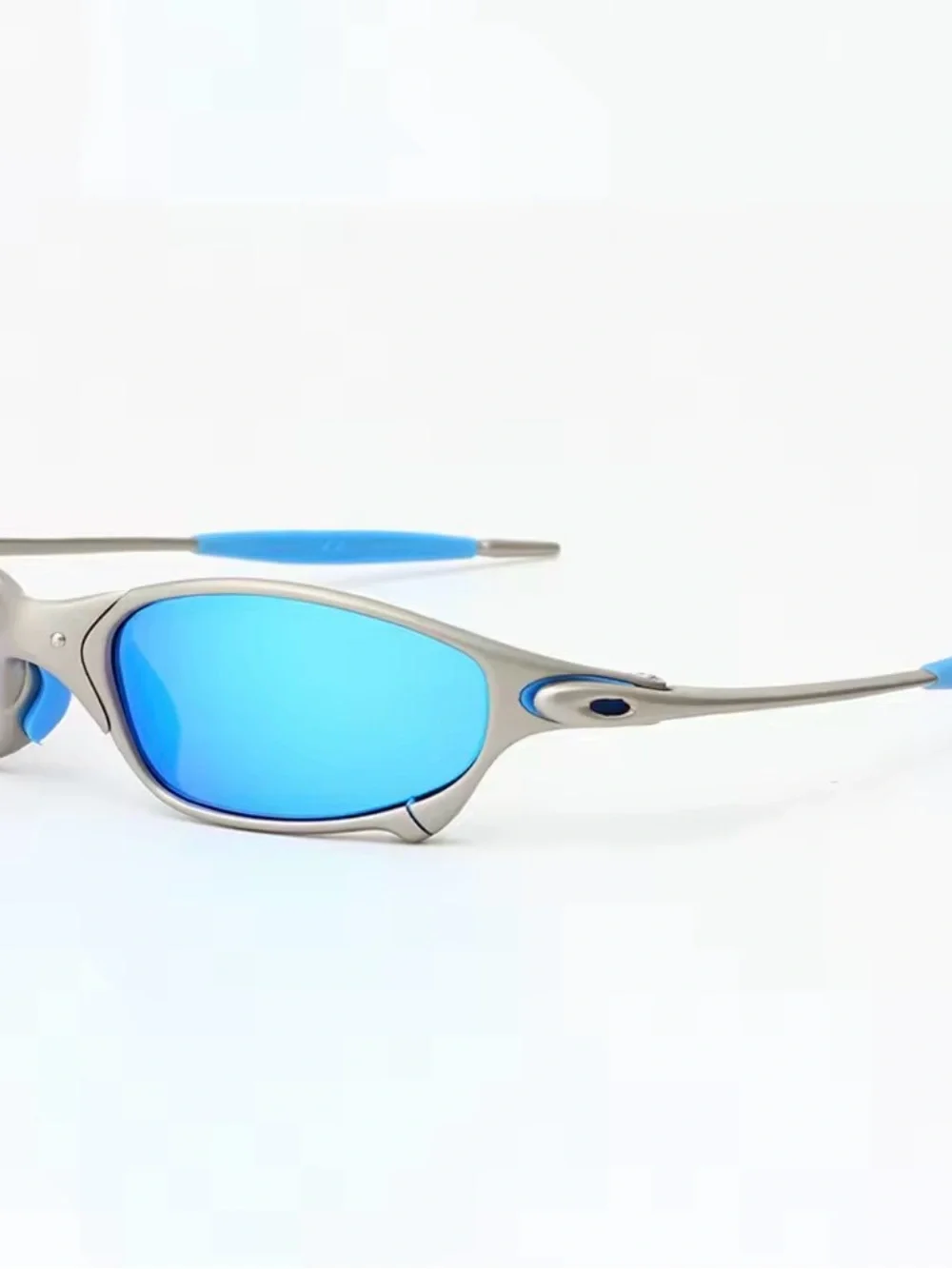 Silver Frame Blue Mirror Lens Sports Sunglasses